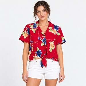 Caribbean Joe Red Tropical Floral Tie Front Camp Shirt Resort Blouse Size Medium